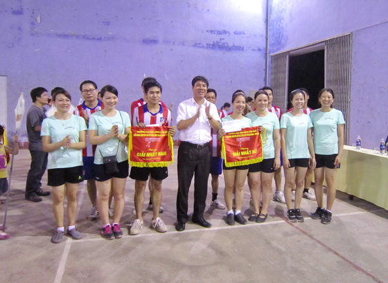 The traditional cadres volleyball competition closing ceremony in 2016