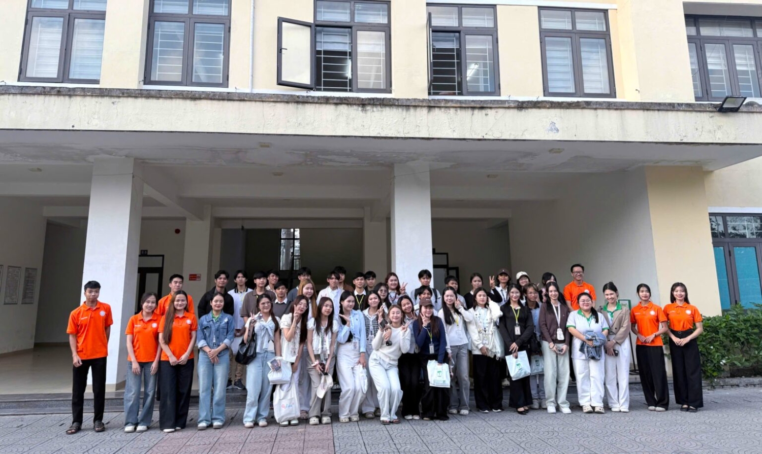 z7455923351933 38b246752d878319cb0a71e0787c8106 1536x916